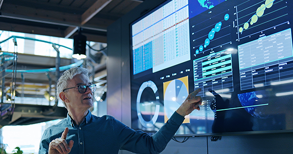 Fortune 500 company monitors cross-platform database performance with Foglight